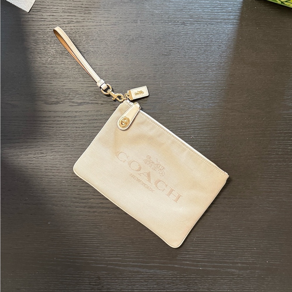 Coach Cream Leather Wristlet Clutch